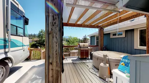 125 NW Fall Run Dr, Grants Pass, OR 97526 photo 27