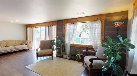 125 NW Fall Run Dr, Grants Pass, OR 97526 photo 7