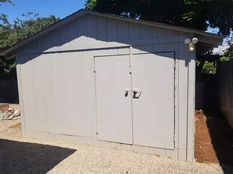 629 Benjamin Way, Phoenix, OR 97535 photo 21
