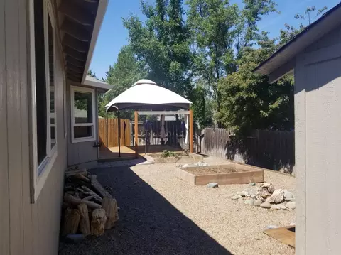 629 Benjamin Way, Phoenix, OR 97535 photo 22