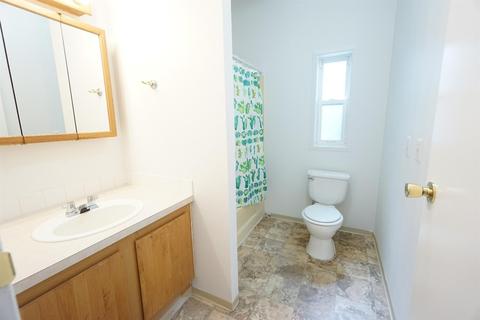 633 E Archwood Dr #50, Eagle Point, OR 97524 photo 11