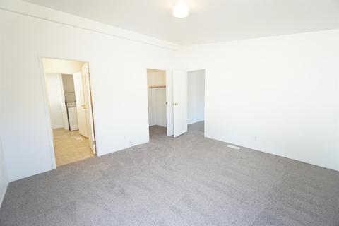 633 E Archwood Dr #50, Eagle Point, OR 97524 photo 3