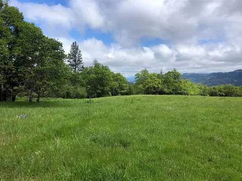 14200 E Antelope Rd, Eagle Point, OR 97524 photo 12