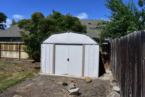 998 Ridgeview Dr, Eagle Point, OR 97524 photo 12