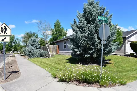 998 Ridgeview Dr, Eagle Point, OR 97524 photo 6
