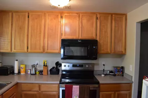 998 Ridgeview Dr, Eagle Point, OR 97524 photo 4