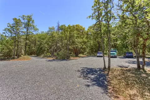 150 Jonathan St, Grants Pass, OR 97526 photo 11