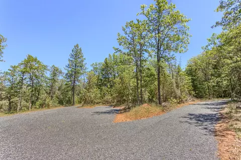 150 Jonathan St, Grants Pass, OR 97526 photo 10