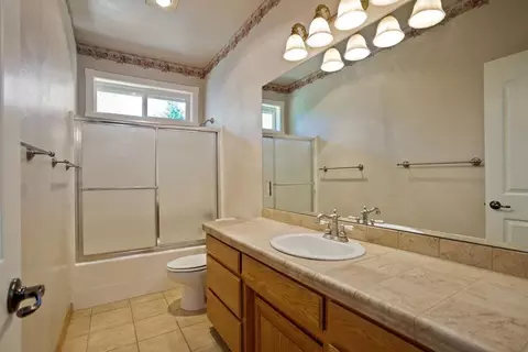 914 Ridgeview Dr, Eagle Point, OR 97524 photo 32