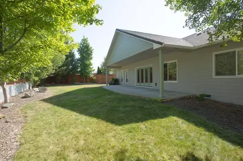 914 Ridgeview Dr, Eagle Point, OR 97524 photo 10