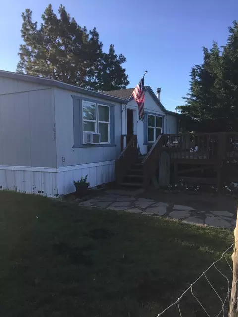 3076 E Lake Ave, Chiloquin, OR 97624 photo 1