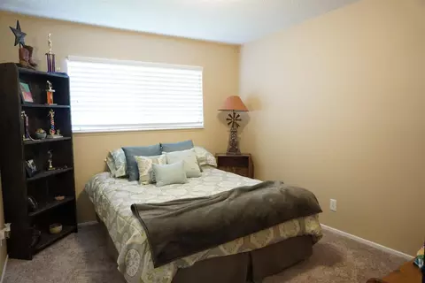 483 Crestview Loop, Grants Pass, OR 97527 photo 10