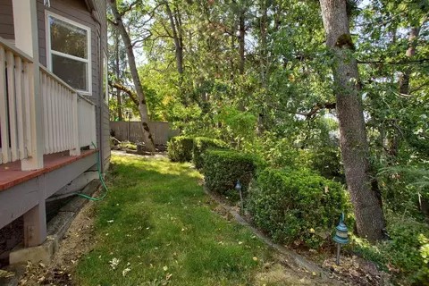 545 Ridgeway Ave, Central Point, OR 97502 photo 27