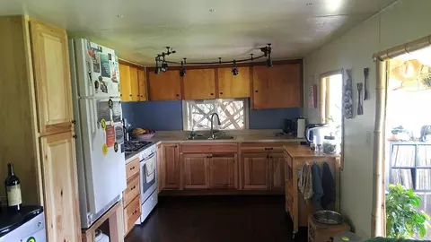 308 Mona Way, Cave Junction, OR 97523 photo 5