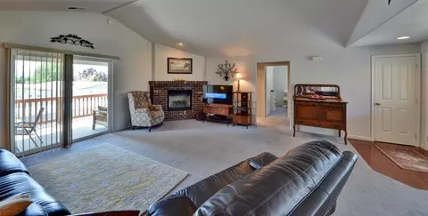 971 Crystal Dr, Eagle Point, OR 97524 photo 6
