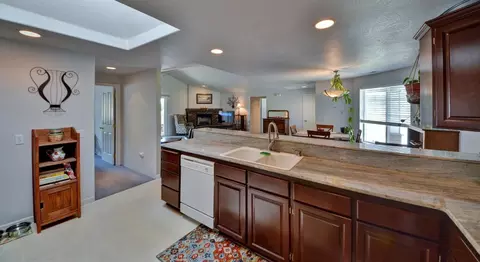 971 Crystal Dr, Eagle Point, OR 97524 photo 15