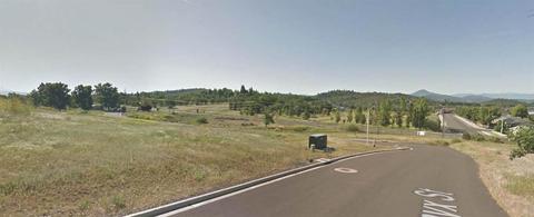 1010 Onyx St, Eagle Point, OR 97524 photo 1