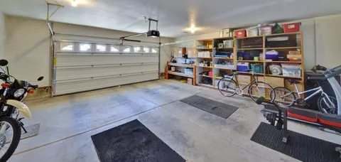 582 Mitchell Way, Central Point, OR 97502 photo 33
