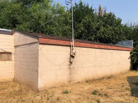 109 W 4th St, Phoenix, OR 97535 photo 11