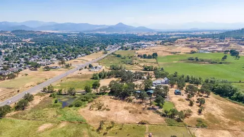11773 Highway 62, Eagle Point, OR 97524 photo 15