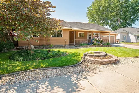 641 Crystal Dr, Eagle Point, OR 97524 photo 30