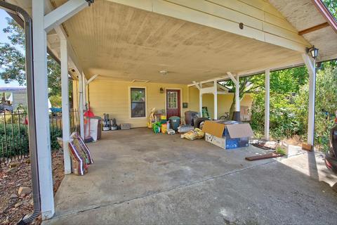 2828 Hammel Rd, Eagle Point, OR 97524 photo 2