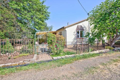 2828 Hammel Rd, Eagle Point, OR 97524 photo 3