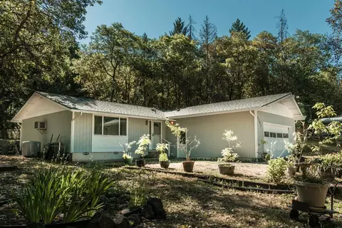 1347 Summit Loop, Grants Pass, OR 97527 photo 21