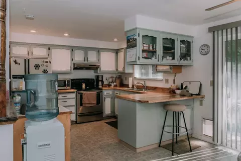 1347 Summit Loop, Grants Pass, OR 97527 photo 9