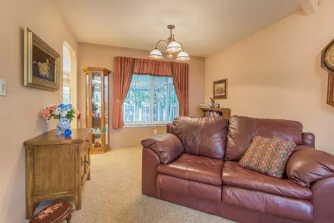 101 Meadow View Dr, Phoenix, OR 97535 photo 17