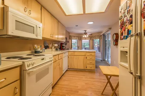 101 Meadow View Dr, Phoenix, OR 97535 photo 12