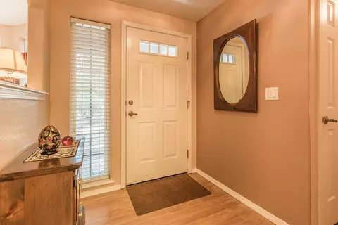 101 Meadow View Dr, Phoenix, OR 97535 photo 23