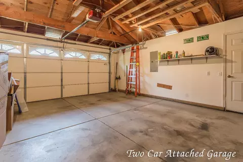 101 Meadow View Dr, Phoenix, OR 97535 photo 24