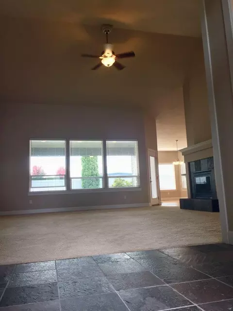 120 Sky Hawk Dr, Eagle Point, OR 97524 photo 25