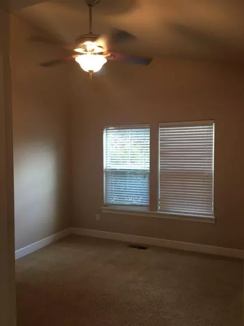 120 Sky Hawk Dr, Eagle Point, OR 97524 photo 8