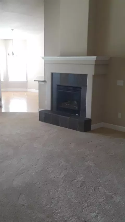 120 Sky Hawk Dr, Eagle Point, OR 97524 photo 4