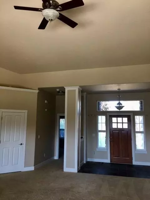 120 Sky Hawk Dr, Eagle Point, OR 97524 photo 17