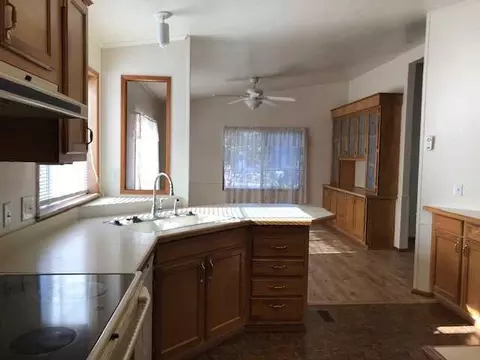 555 Freeman Rd #86, Central Point, OR 97502 photo 8