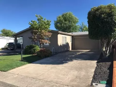 555 Freeman Rd #86, Central Point, OR 97502 photo 1