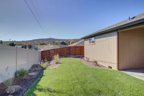 711 Sheffield Dr, Eagle Point, OR 97524 photo 22