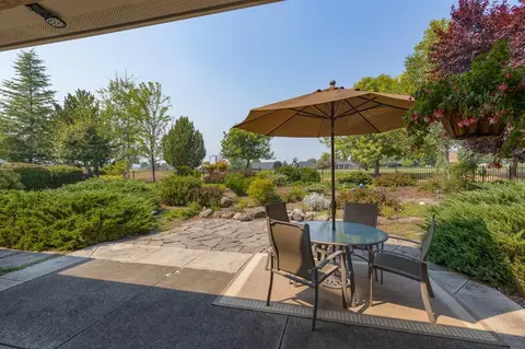 223 Pine Lake Dr, Eagle Point, OR 97524 photo 31