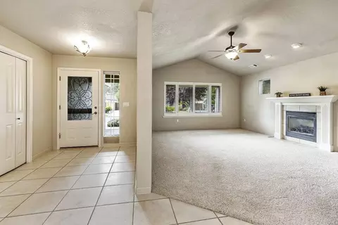 129 Glenwood Dr, Eagle Point, OR 97524 photo 13
