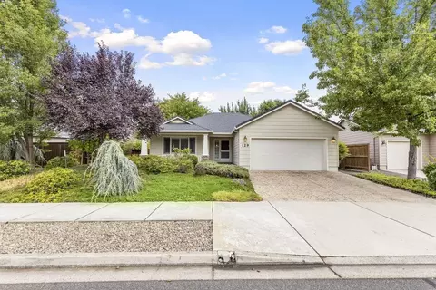 129 Glenwood Dr, Eagle Point, OR 97524 photo 32