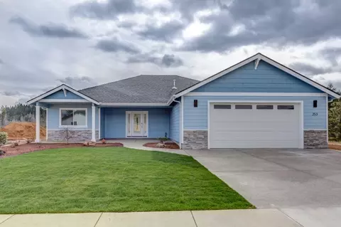 253 Pomeroy View Dr, Cave Junction, OR 97523 photo 1