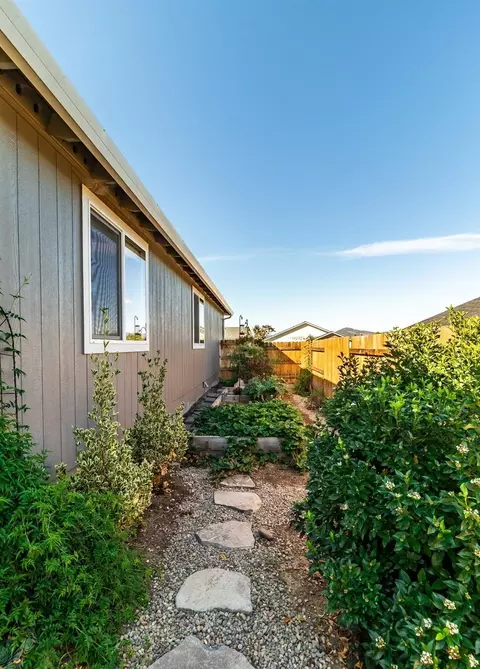 931 Sellwood Dr, Eagle Point, OR 97524 photo 8
