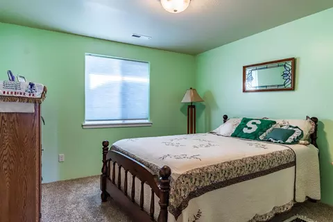 931 Sellwood Dr, Eagle Point, OR 97524 photo 19