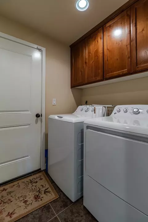931 Sellwood Dr, Eagle Point, OR 97524 photo 22