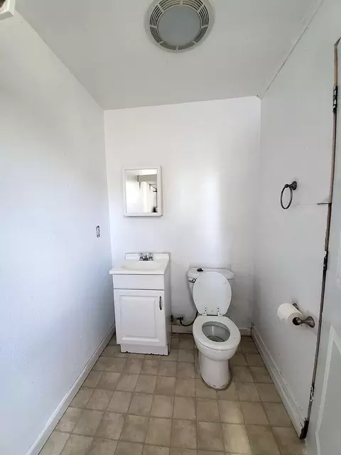 622 S 3rd Ave, Chiloquin, OR 97624 photo 14