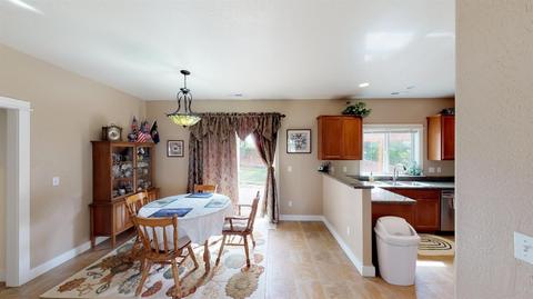 933 Ridgeview Dr, Eagle Point, OR 97524 photo 17