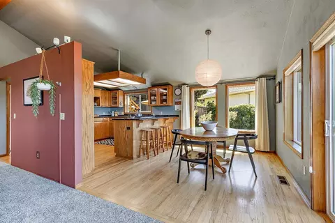 209 Ray St, Phoenix, OR 97535 photo 11